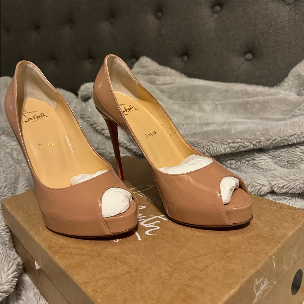 Christian Louboutin New Very Privé 120mm Platform Pumps